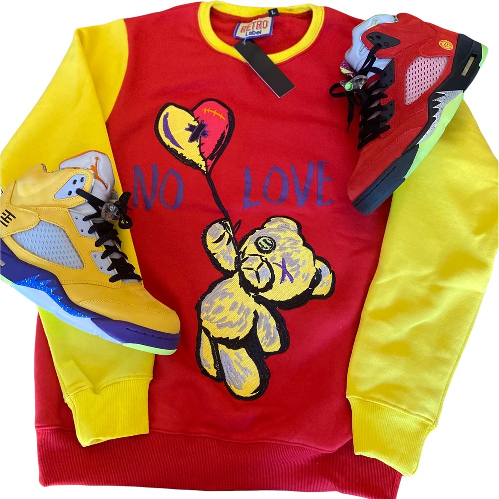 🔥Retro Label “What the 5” Crewneck🔥